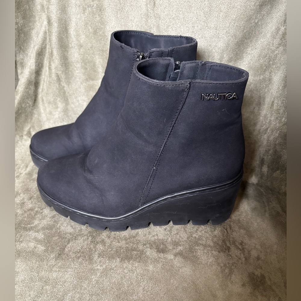 NAUTICA Laurette Size9 Women’s Black Faux Suede Wedge Heel Ankle Boot w/ zipper - Picture 6 of 16